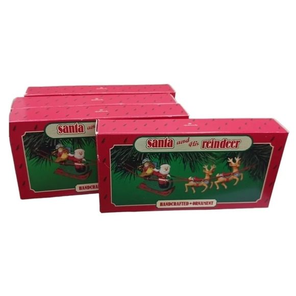Hallmark keepsake lot of 19 santa clause ornament